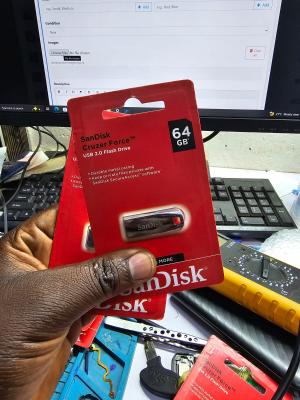 Flash Drives - SANDISK 64GB